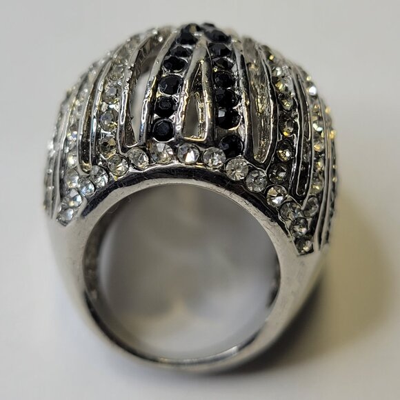 Fashion Statement Crystal Ring Black and Silver Crystal Cocktail ring Size 5 - Picture 6 of 11